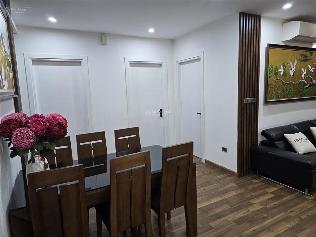 Bán căn góc 3pn tầng trung tòa r3 goldmark