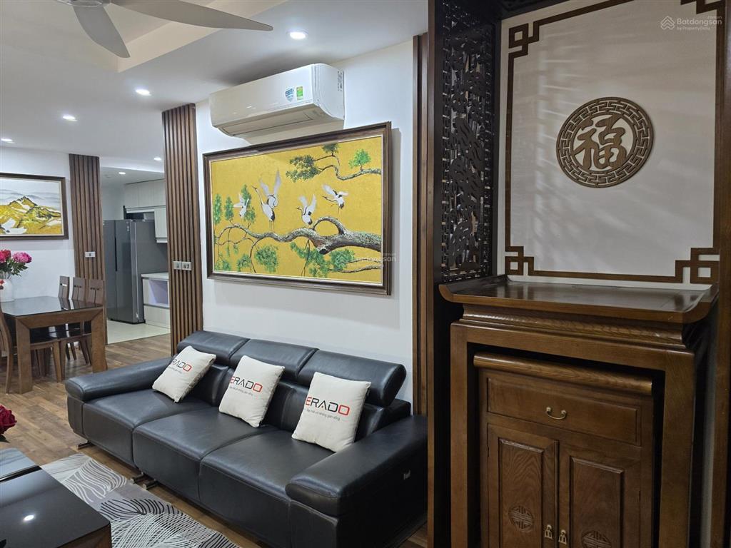 Bán căn góc 3pn tầng trung tòa r3 goldmark