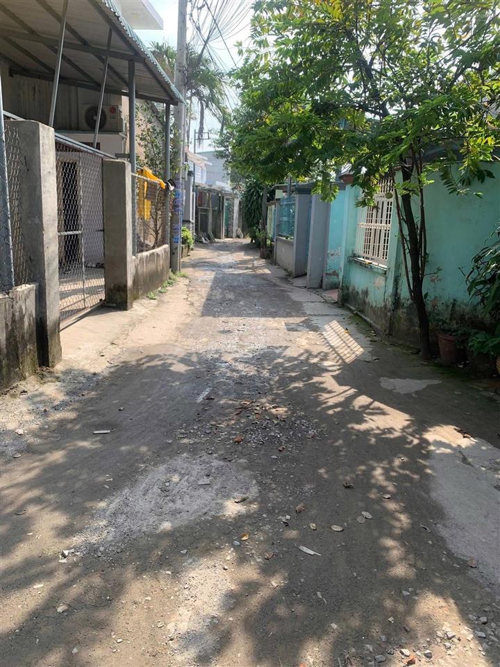 Chủ gởi bán lô đất 2 mặt tiền (dt 74m2) sổ riêng thổ cư 100% p. tân vạn. giá chỉ 1,850 tỷ