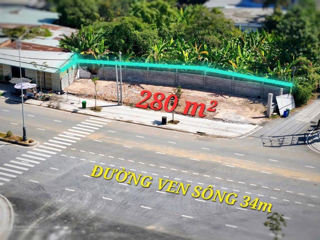 Bán lô đất (góc 2 mặt tiền). dt 280m2 thổ cư 100% đường 40m + vỉa hè 5m view sông bờ kè bửu long