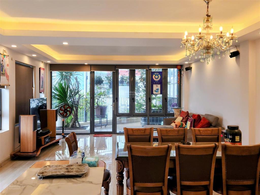 Bán căn góc 67 đường số 9 & số 3, khu kim sơn q7, 5x20m giá 33.9 tỷ, có hầm, có thang máy