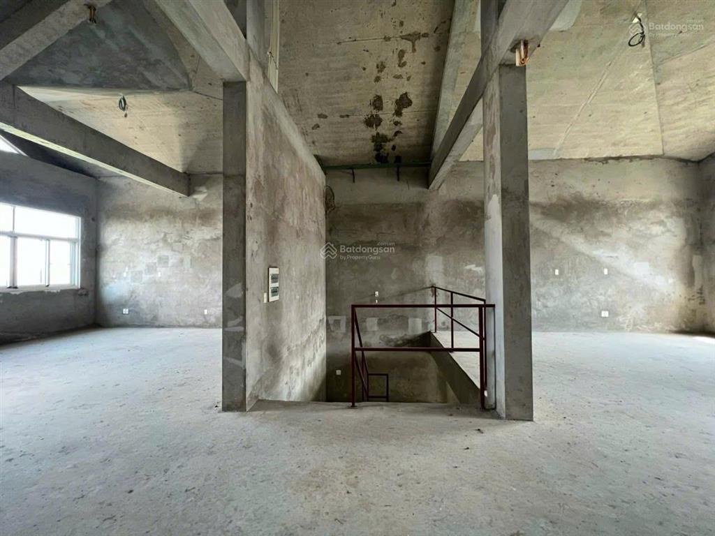 Bán biệt thự b206 chateau, phú mỹ hưng q7, giá 95 tỷ 7.5x26m hướng tây nam
