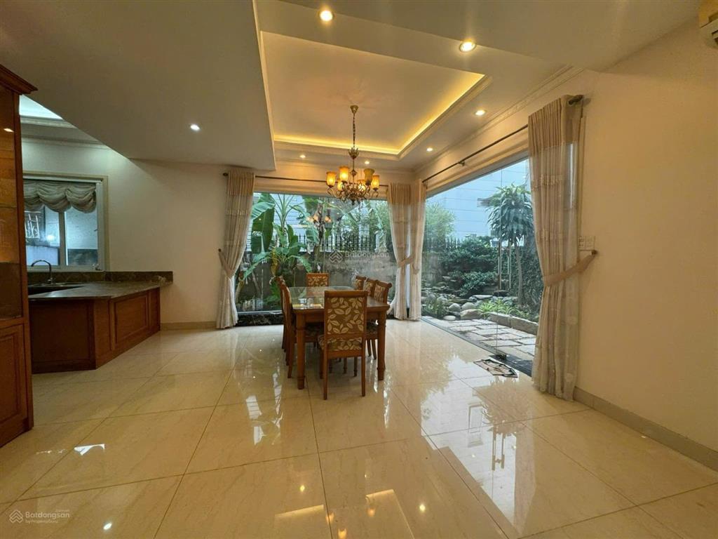 Bán biệt thự 4pn, 54 tỷ tại khu phố nam thông i, tân phú, q7, hcm