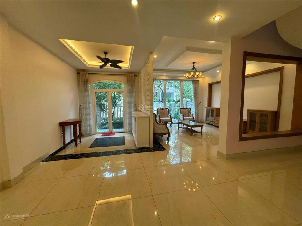 Bán biệt thự 4pn, 54 tỷ tại khu phố nam thông i, tân phú, q7, hcm