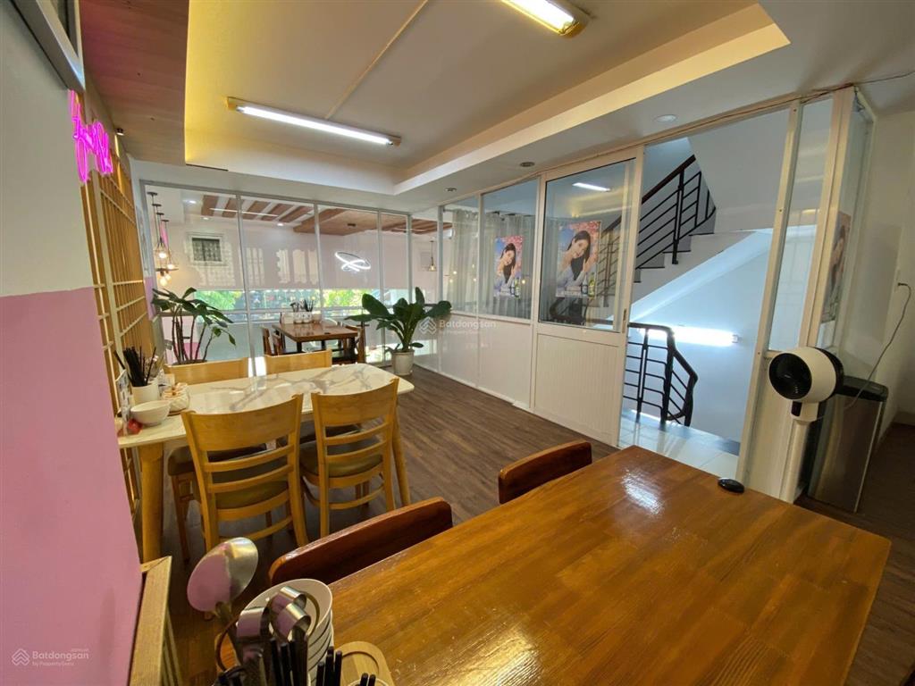 Bán nhà mặt phố r414, hưng gia 3, 38 tỷ, 111 m2, giá tốt