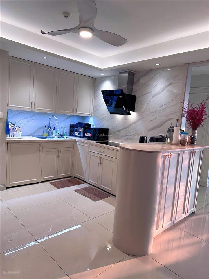Bán căn hộ 5pn, 4wc tại riviera point, 25,5 tỷ, 300m2, tốt