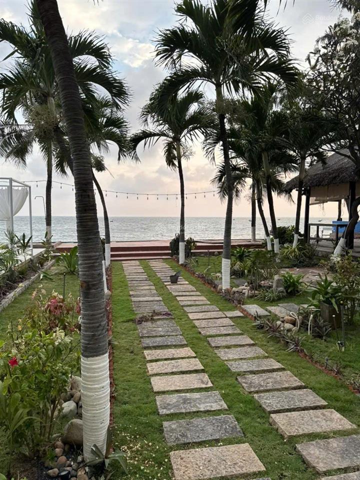 Bán resort havana mũi né 1.700m2 đất ven biển giá 79 tỷ
