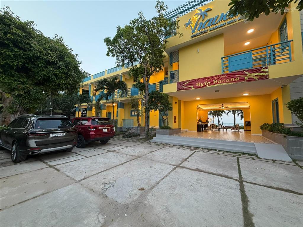 Bán resort havana mũi né 1.700m2 đất ven biển giá 79 tỷ