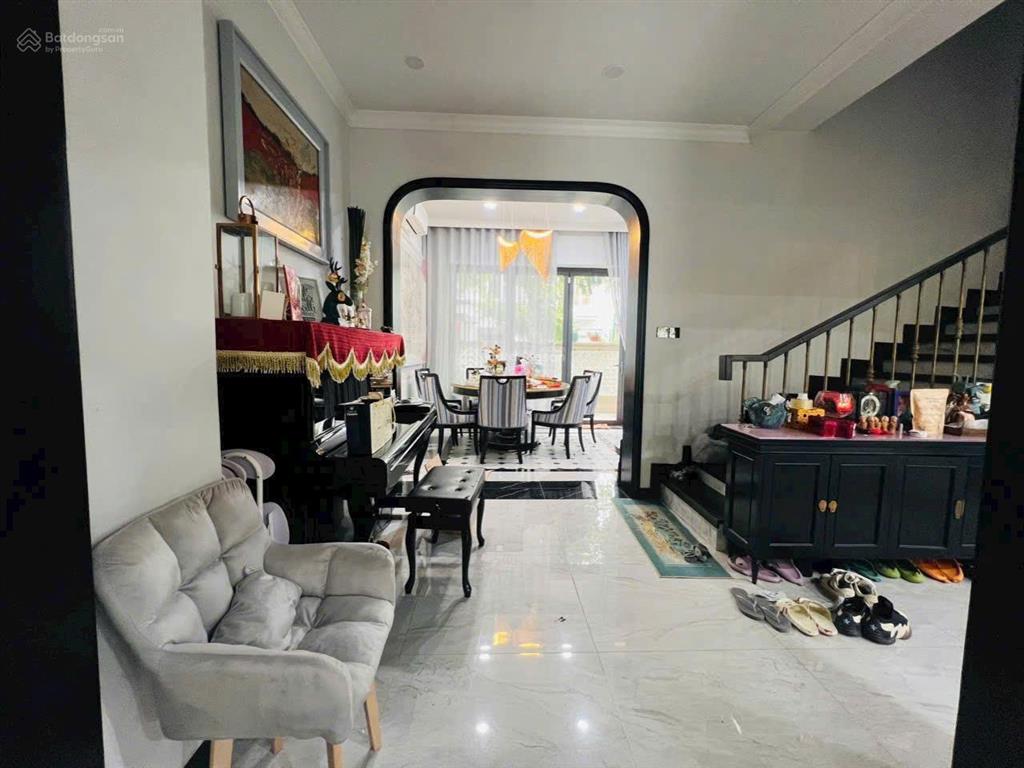 Bán biệt thự mỹ thái 1a phú mỹ hưng diện tích 126m giá 41 tỷ