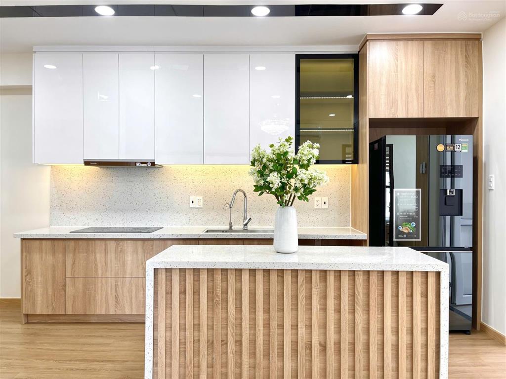 Bán căn góc 3pn giá rẻ nhất thị trường, căn hộ 2116, toà oc3 cc mường thanh viễn triều view biển