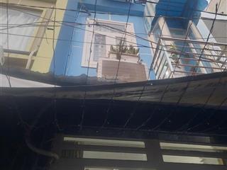 Nhà cho thuê 2 tầng lò gốm xách vali vào ở ngay 8 triệu