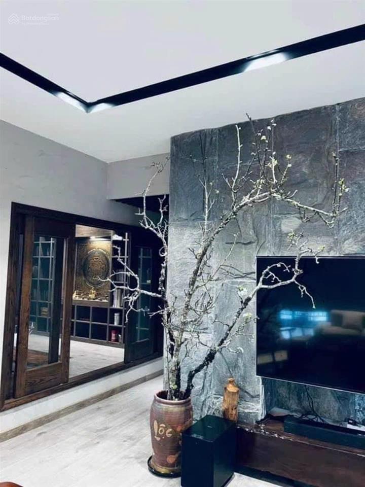 Bán penthouse hoa hậu aqua central 44 yên phụ, ba đình, hn full nội thất xịn.  0942 033 ***