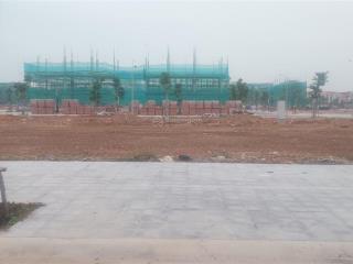 Căn xẻ khe 95m2 giá gốc cđt 45.5tr/m2  0976 691 *** việt yên riverside