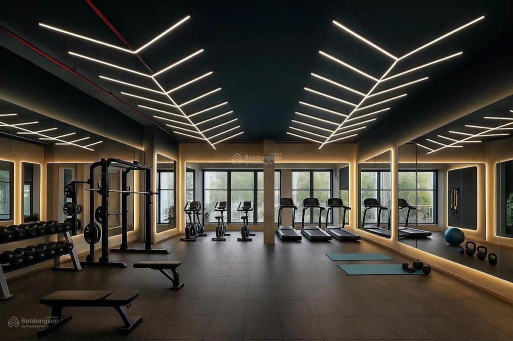 Cho thuê nhà mt an dương vương, 6 tầng, ngang 8 mét  phù hợp showroom