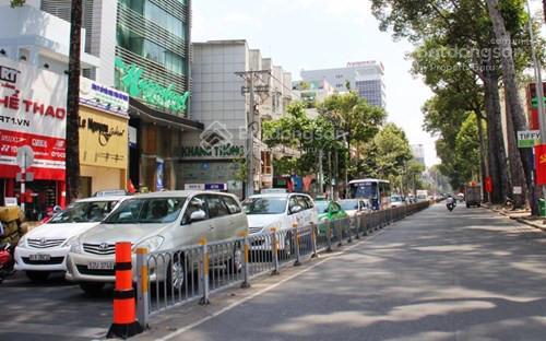 Bán nhà đep 2 mt trần huy liệu  dt 6 x 15  kc trêt 2 lầu  hđt 80 triệu  giá 30 tỷ