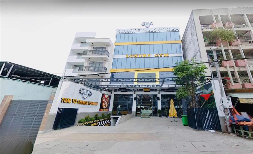 Mt điện biên phủ, p.4, q.3  12m x 32m. sàn 1863m2  hầm, 8 tầng  hđt 720 tr/th  180 tỷ