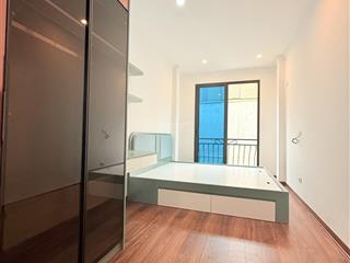 Nhà ở ngay kim mã ba đình nhà mới 6 tầng thang máy giá trị tăng mạnh