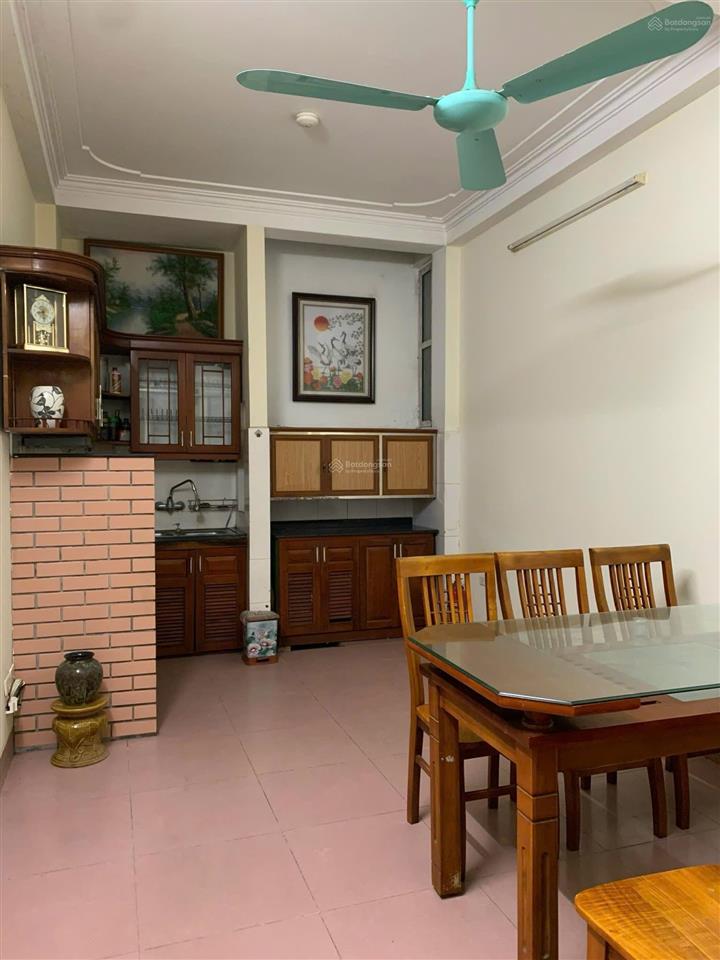 Cho thuê nhà nguyên căn xuân đỉnh  4 tầng 4 pn  full nội thất