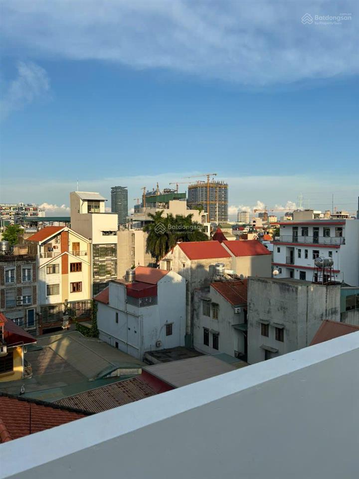 Cần bán nhà an dương vương, phú thượng. ô tô, thang máy, xây mới về ở luôn