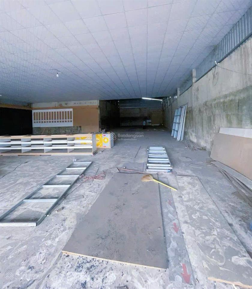 Cho thuê nhà xưởng mặt tiền ql51 phước tân, biên hòa 800m2 giá 50tr