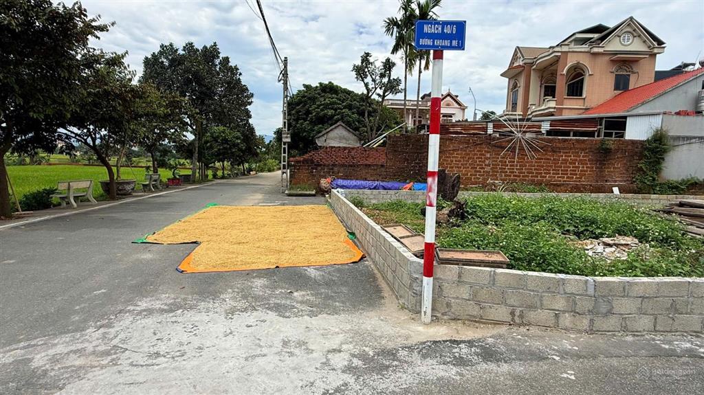 Bán gấp 60m2 đất ngay cạnh đất dịch vụ tân xã ở khoang mè hạ bằng chỉ 2.35 tỷ, làm việc chính chủ