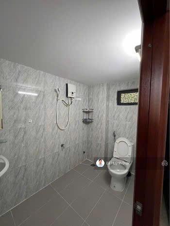 Ngợt acb bank 6 tỷ, gấp bán để hoàn tất thủ tục đi mỹ định cư, 82m2  5 tầng  50tr/th  11 tỷ