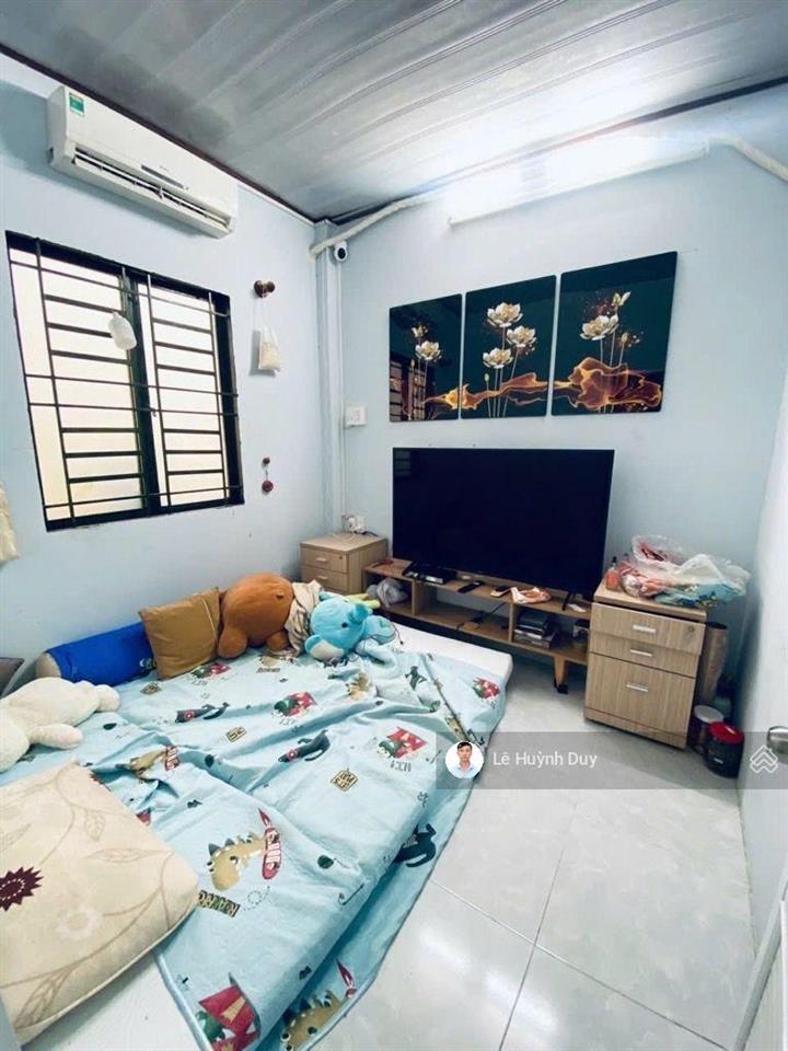 Phú nhuận  33m2  nở hậu  hẻm thông  ở ngay  4.5 tỷ