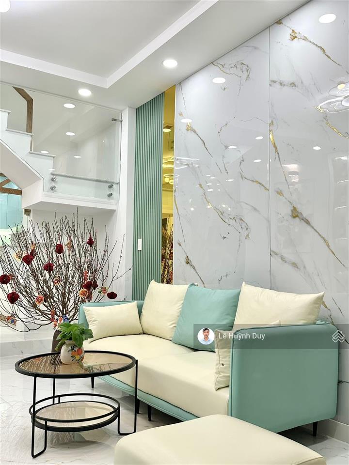 Hoàng hoa thám  55m2  ngang 4m  hẻm xe hơi,  đường 6m + vỉa hè  9,8 tỷ