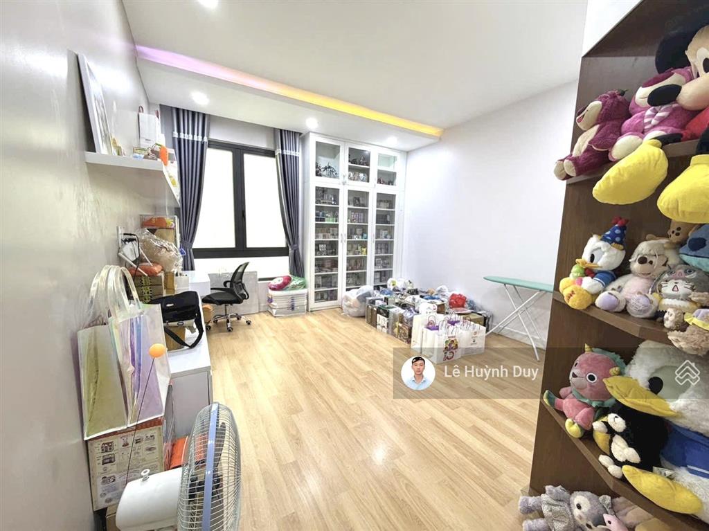 Toà nhà 6 tầng  nguyễn văn đậu  71m2  phân lô  đường 8m  291m2 sàn  15,5 tỷ