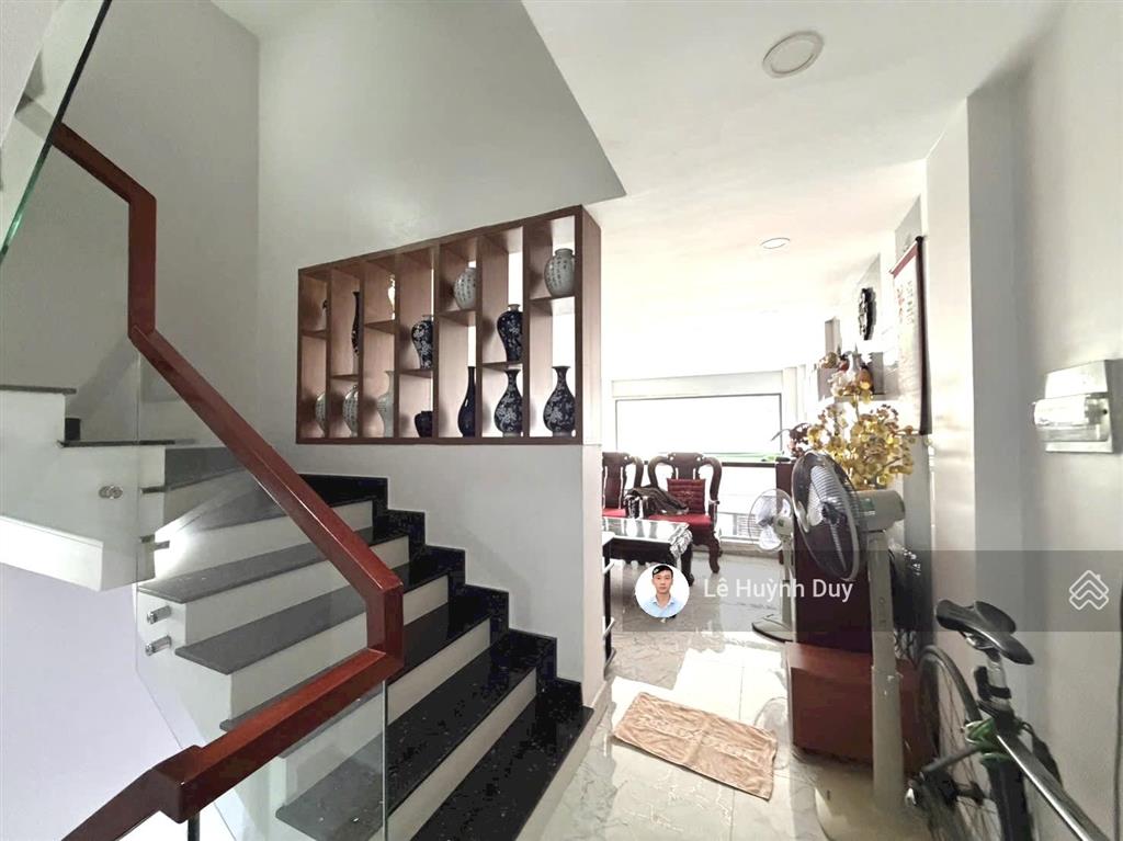Toà nhà 6 tầng  nguyễn văn đậu  71m2  phân lô  đường 8m  291m2 sàn  15,5 tỷ
