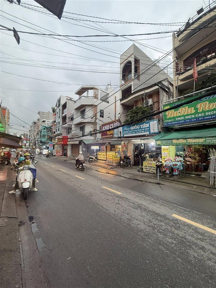 Bán gấp nhà mặt tiền 107 đặng chất, quận 8, giá 11 tỷ 700 triệu