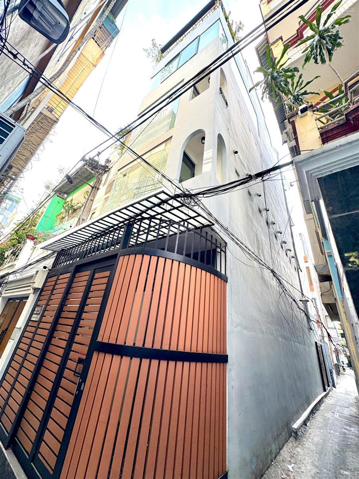 Hh 1% bán gấp nhà riêng tại cao thắng, 11 tỷ, 60m2, 300m2 sử dụng, thang máy, ngay trung tâm q3