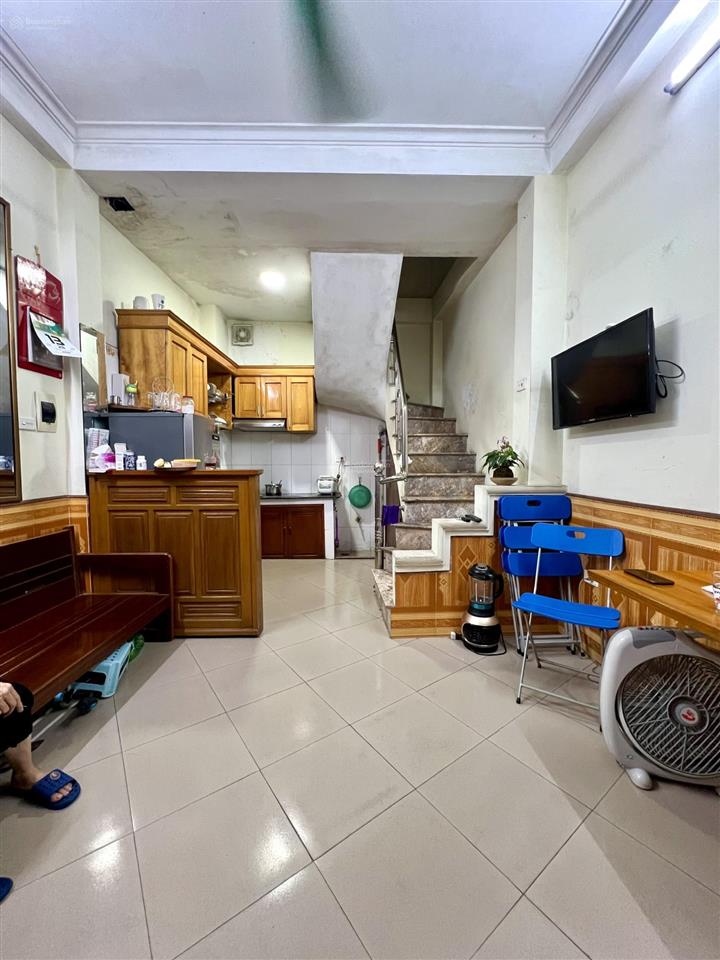 Bán nhà ngõ 95 kim mã, 3 ngủ đủ công năng