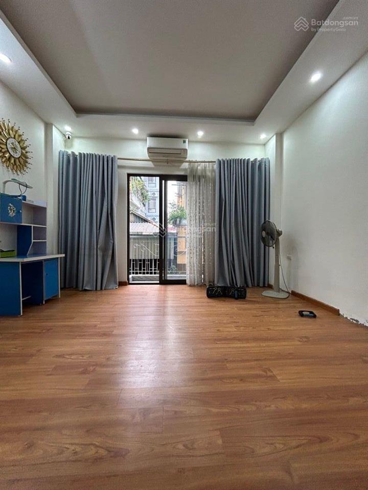 Hai bà trưng  phân lô yên lạc  lô góc 3 thoáng 5 tầng thang máy full nội thất nhà dân xây