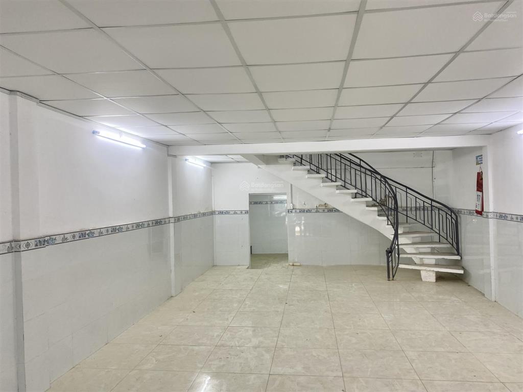 Bán nhà 2 tầng 74m2 4pn hẻm xe hơi thông đường số 9 sát bên kdt vạn phúc giá chỉ 6.2 tỷ