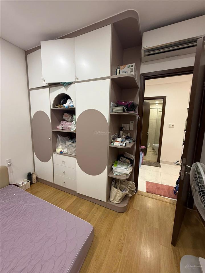 Cần bán gấp căn hộ 2pn, 2wc, 75m2 tại silver star, 3,7 tỷ, có sổ hồng,  0387 312 ***