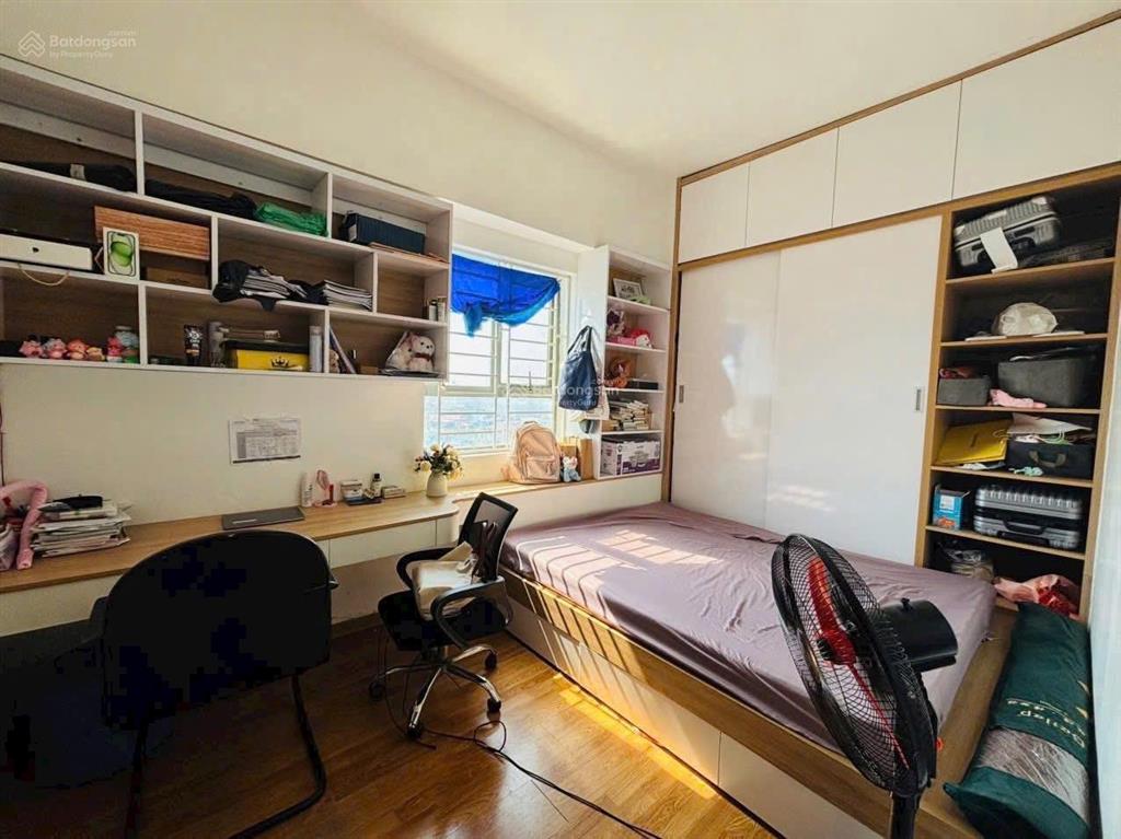 Chính chủ gửi bán gấp giá rẻ căn 3n2w 4.85tỷ sẵn sổ giao dịch ngay thăng long victory an khánh