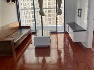 Chính chủ gửi bán gấp giá rẻ căn 2n ban công đông nam, 66m2 sử dụng, full nội thất, nhỉnh 3 tỷ