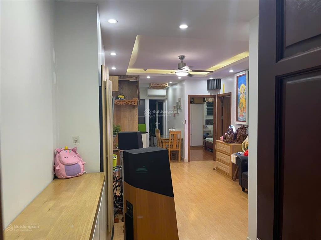 Chính chủ gửi bán gấp giá rẻ căn 2n2w gemek 68,6m
