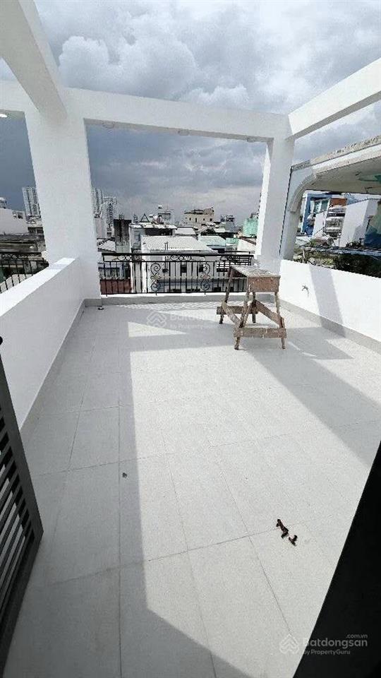 Nhà đẹp quận 6  gần chợ bình tiên  50m2  4 tầng btct  4pn  giá 6t58 ( tl )