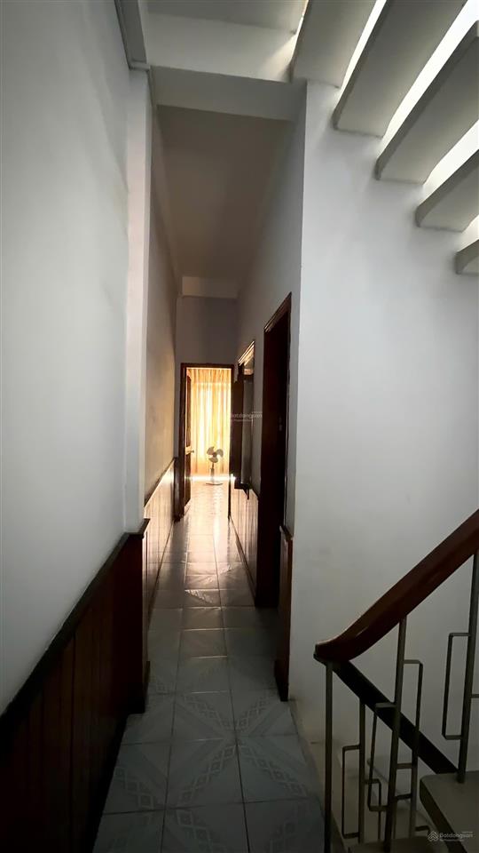 Bán nhà mặt phố trung tâm nha trang  đường lạc long quân