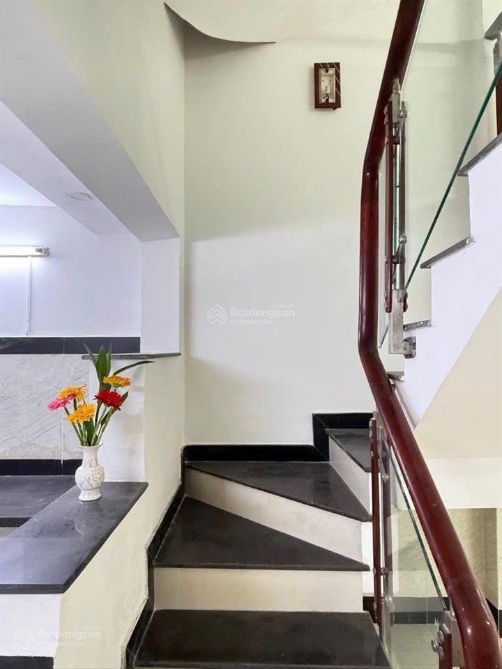 Tân bình  p15  xem là mê  khu vực hiếm nhà bán  hxh thông tứ tung  4 tầng btct  hơn 5 tỷ