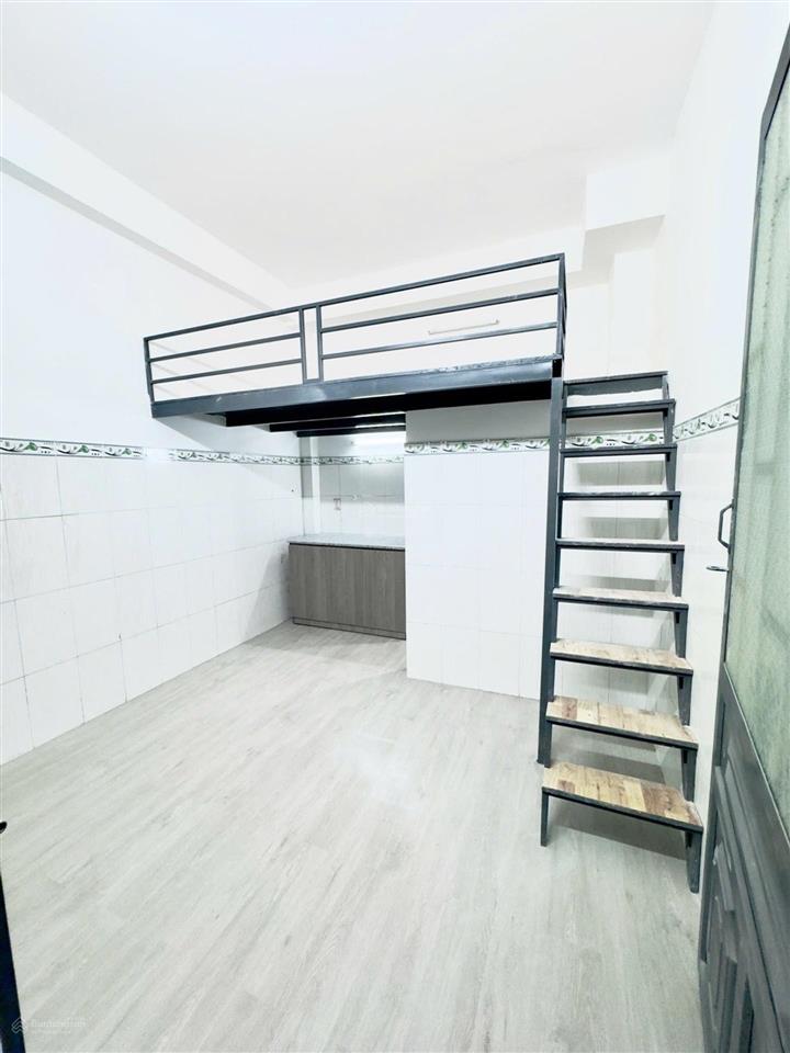 Nhỉnh 8 tỷ  hxh thông  5x23  chdv siêu dòng tiền  nguyễn văn quá  dht  q12