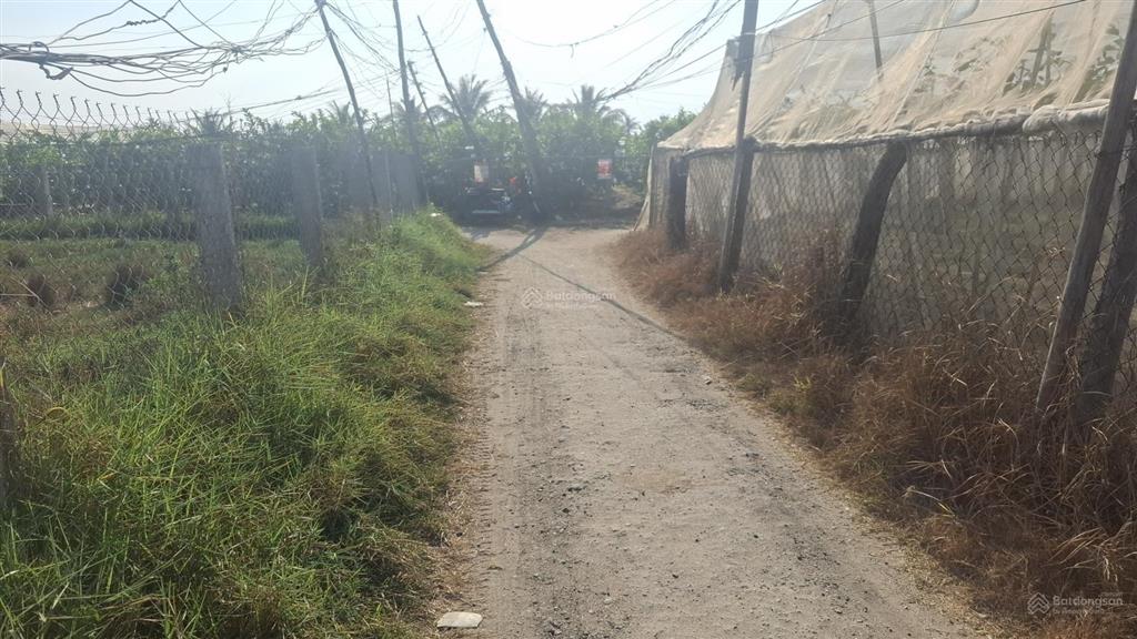 Bán lô đất cln ở hò rò, cách đường su hào 150m