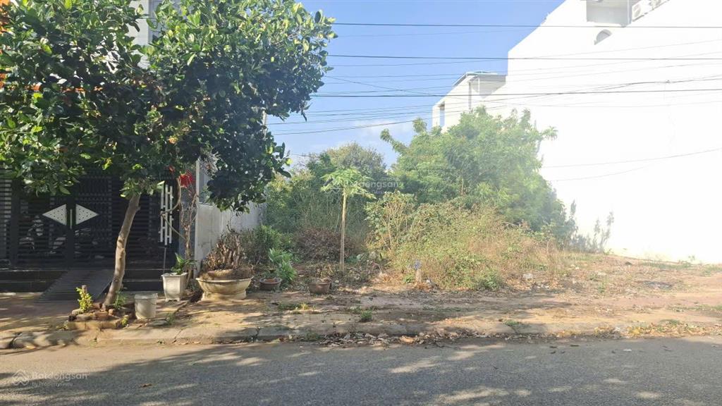 Bán lô đất mặt tiền đường phùng khắc khoan tp phan rang, giá tốt