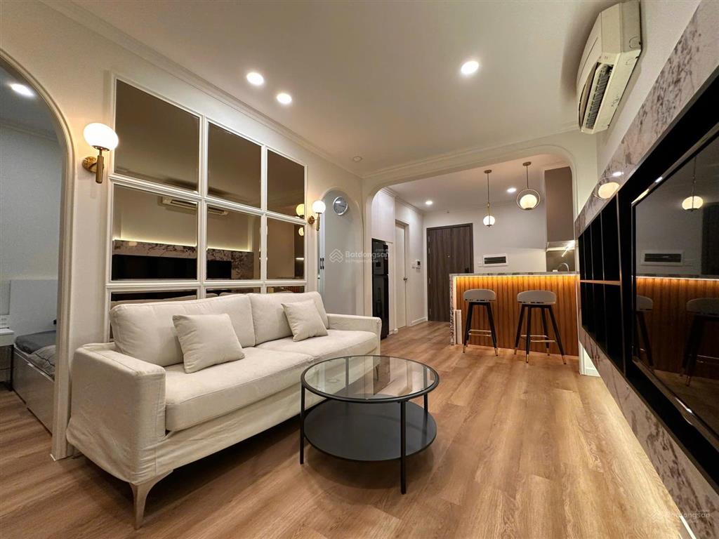 Cho thuê căn hộ sunrise city, 76m 2pn 2wc full nội thất giá 17tr/tháng  0937 781 *** gặp tài
