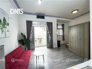 Cho thuê phòng bancony gần trường đại học isb, công viên lê văn tám q3