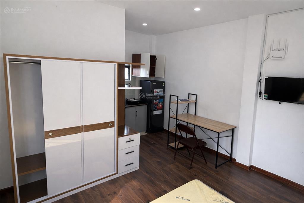 Cho thuê gấp cc mini , 1pn , 1wc , ưu đãi cho khách dọn vào ở ngay