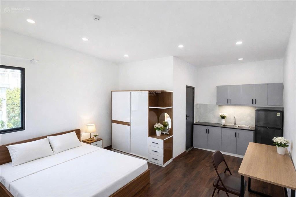 Cho thuê chdv 20m2 1pn , 1wc , gần đh văn hiến full nội thất