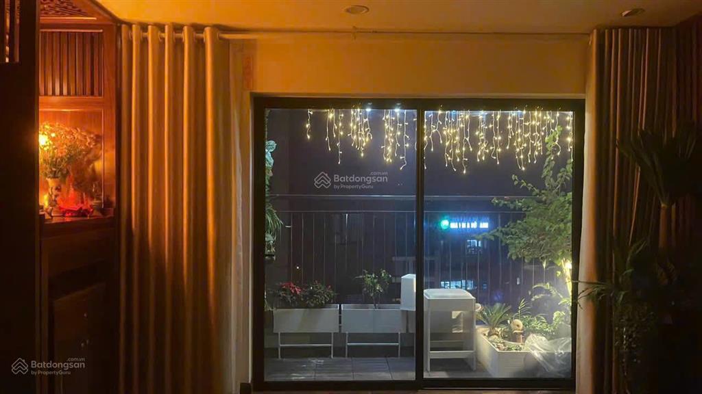 Chính chủ bán căn cc goldmark cityhồ tùng mậu đẳng cấp thượng lưugiá 11,3 tỷ, dt 134,5m2